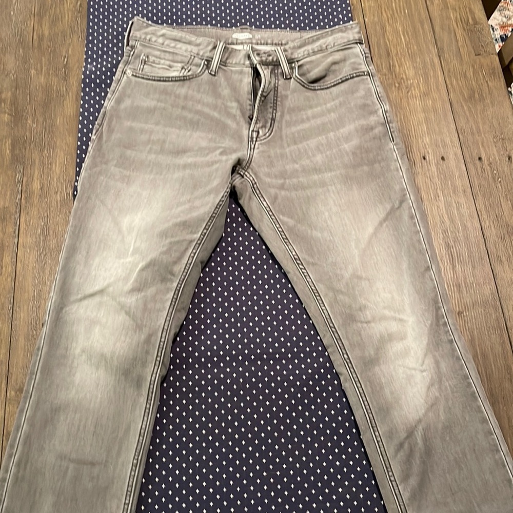 Old Navy Slim Fit Gray Jeans. Never worn.
